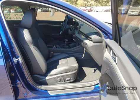 2025 Kia K5 Ex из США, поврежденный, VIN KNAG34J74S5371576